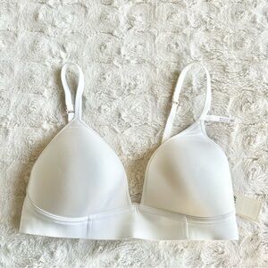 Aerie Bra Womens 34C White Real Me Full Coverage Wireless Adjust Hook Eye NWT